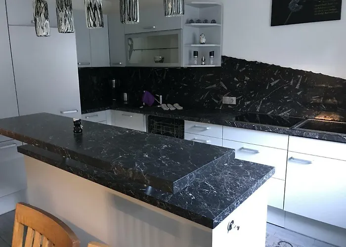 Elisabeth Inklusive Summer Card شقة